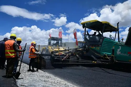 西藏那曲国省公路接管组
